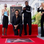 Lenny_Kravitz_Honored_with_Star_on_The_Hollywood_Walk_of_Fame_283929.jpg